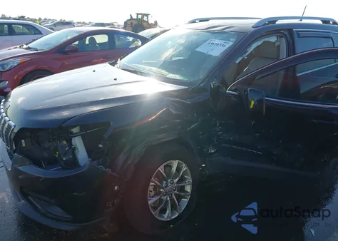 2021 Jeep Cherokee Latitude Lux 4X4 from USA, damaged, VIN 1C4PJMMX1MD235127